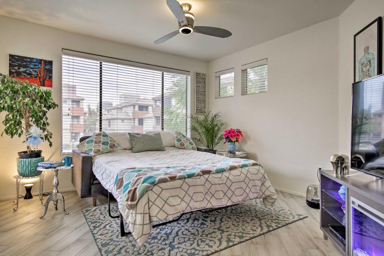 Modern Condo With Pool About 3 Mi To Downtown Phoenix! Exterior photo